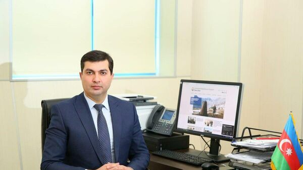 Директора клиник Yeni Klinika Парвиз Аббасов - Sputnik Азербайджан