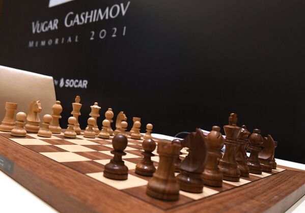 За победу в основное время шахматисты получают три очка, тогда как успех в &quot;армагеддоне&quot; принесет участнику два очка, а проигравшему - один балл. - Sputnik Азербайджан