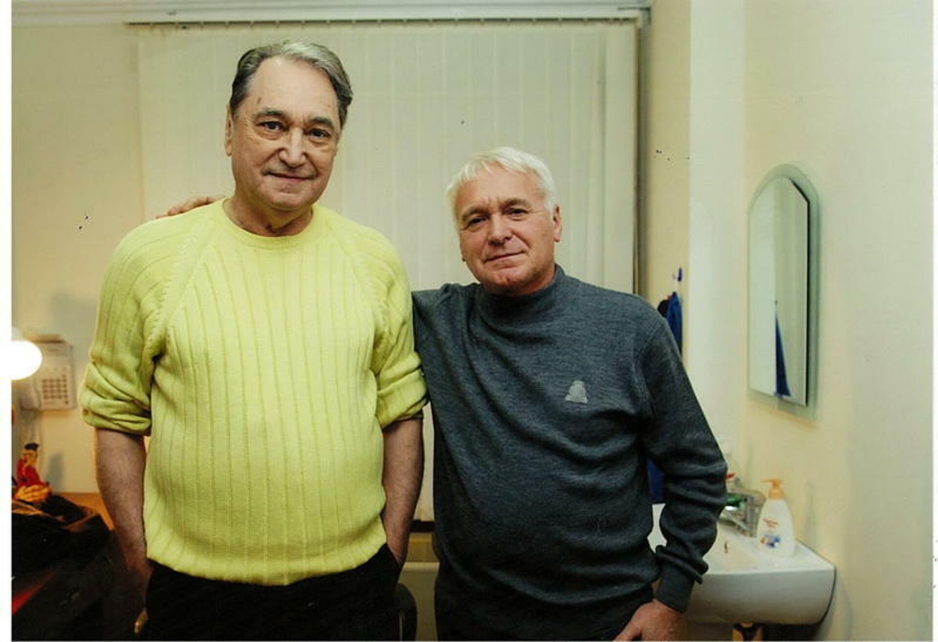 Фикрет Алекперов и Владимир Коренев во время съемок Человека-амфибии в 2013 году - Sputnik Азербайджан, 1920, 27.12.2021
