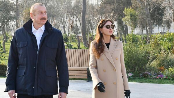 Президент Азербайджанской Республики Ильхам Алиев и первая леди Мехрибан Алиева, архивное фото - Sputnik Азербайджан