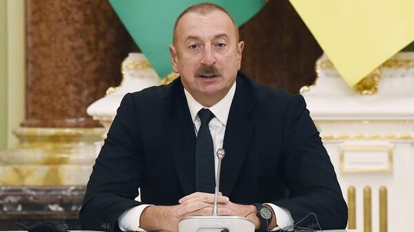 Президент Азербайджанской Республики Ильхам Алиев  - Sputnik Азербайджан
