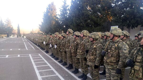  В азербайджанской армии проходят учебные тренировки - Sputnik Азербайджан
