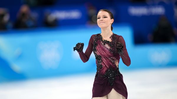 Российская спортсменка Анна Щербакова на XXIV зимних Олимпийских играх в Пекине - Sputnik Азербайджан