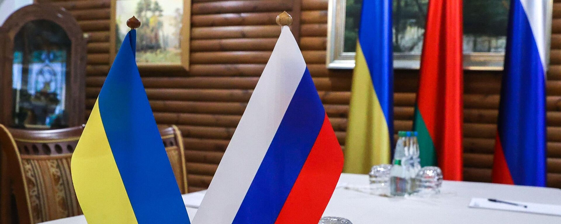 Российско-украинские переговоры в Белоруссии - Sputnik Азербайджан, 1920, 07.03.2022