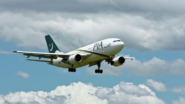 Самолет Pakistan International Airlines - Sputnik Азербайджан