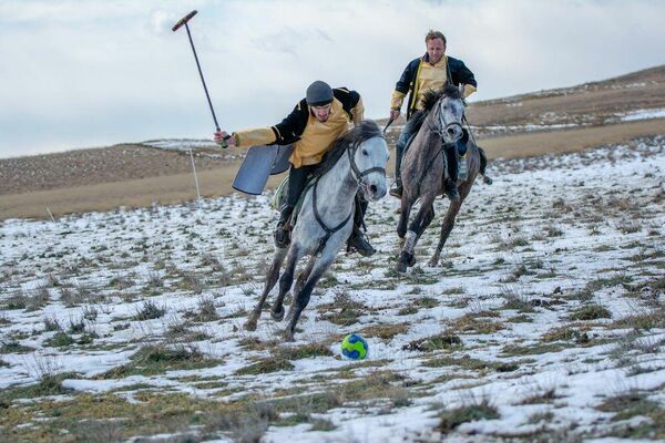  Соревнования по игре човган с участием местных газахских дилбазских лошадей. - Sputnik Азербайджан