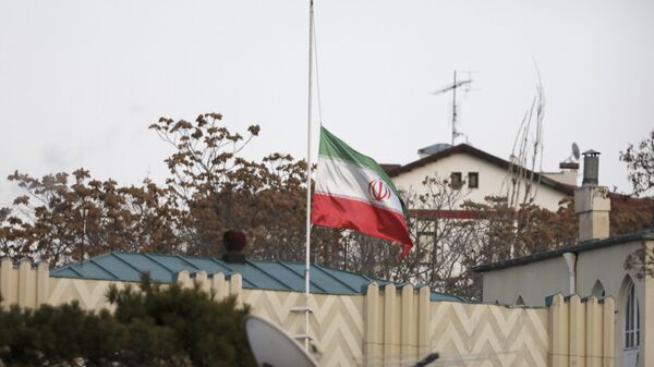 İran bayrağı, arxiv şəkli - Sputnik Azərbaycan