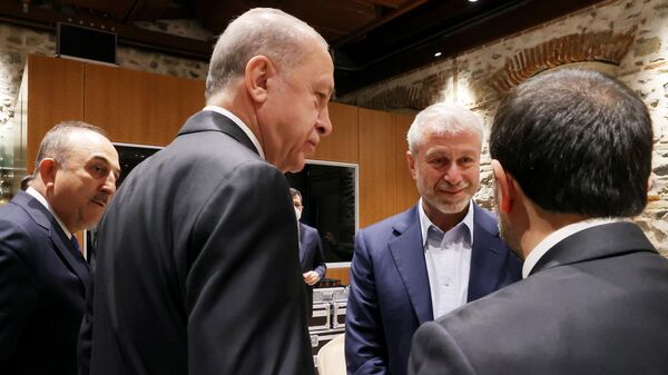 Переговоры России и Украины в Стамбуле - Sputnik Азербайджан