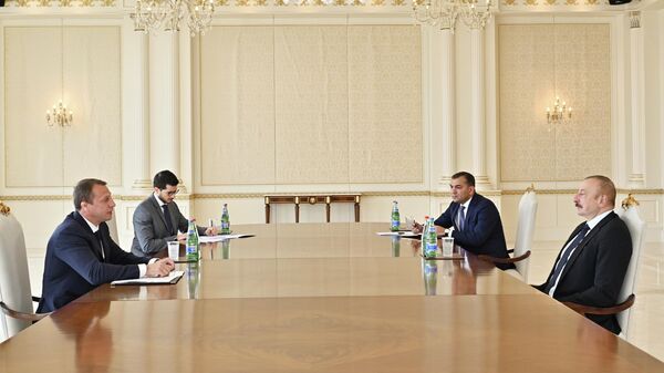 Президент Алиев принял министра туризма Израиля - Sputnik Азербайджан