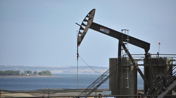 Добыча нефти в Северной Дакоте, фото из архива - Sputnik Azərbaycan