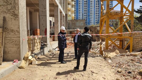 Работы по строительство здания в Баку - Sputnik Азербайджан