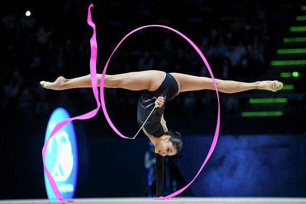 Азербайджанская гимнастка Арзу Джалилова. - Sputnik Азербайджан