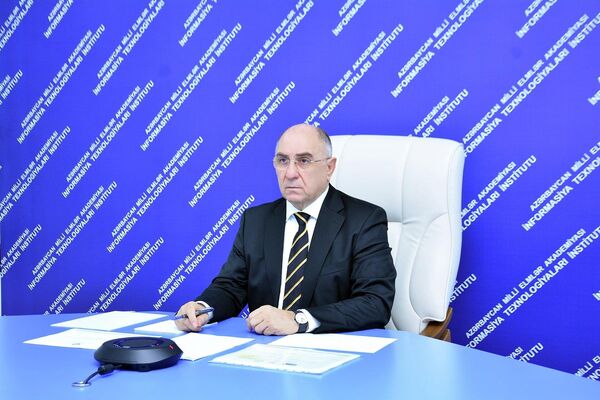 Rasim Əliquliyev, AMEA İnformasiya texnologiyalari institutunun direktoru Rasim Əliquliyev, AMEA İnformasiya texnologiyalari institutunun direktoru - Sputnik Azərbaycan