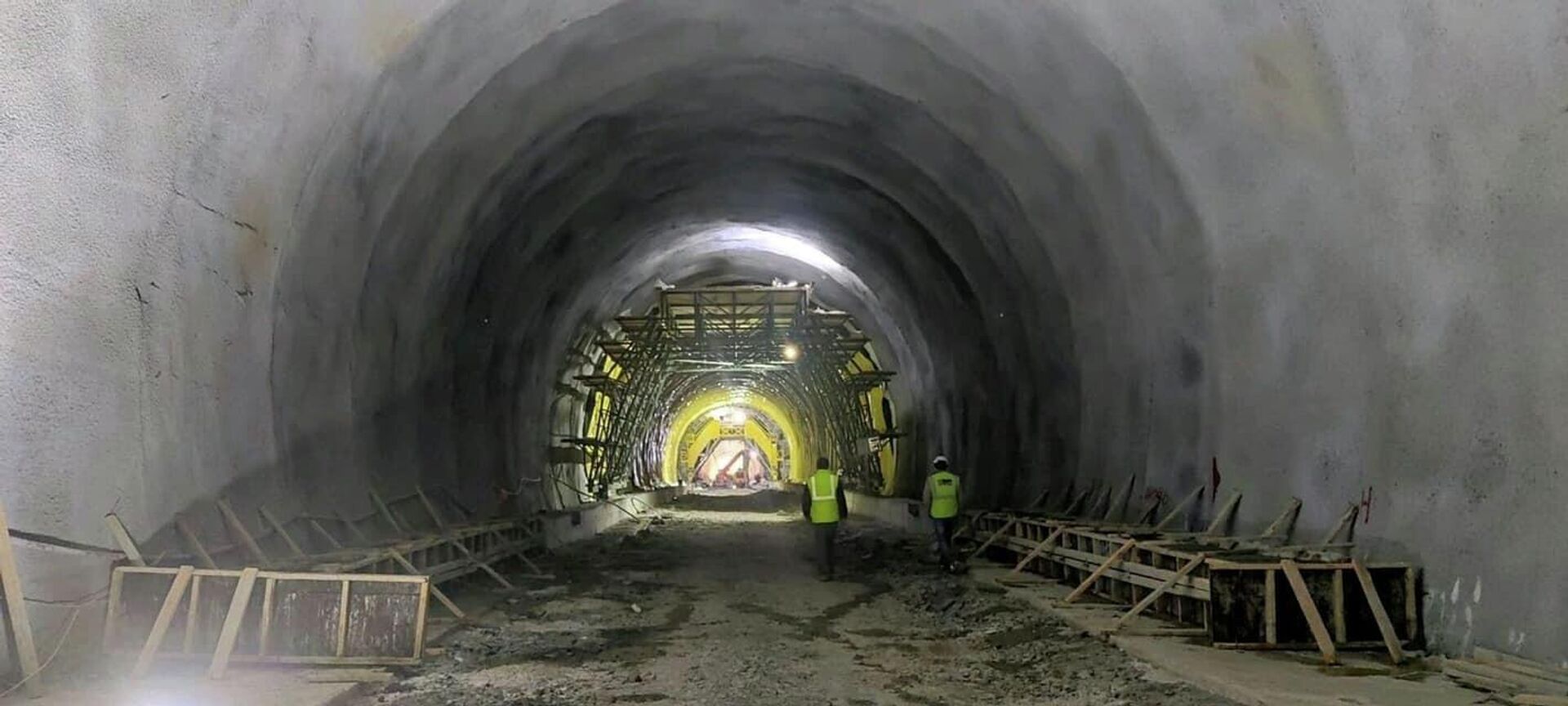 Əhmədbəyli-Füzuli-Şuşa avtomobil yolunda tunellərin inşası - Sputnik Азербайджан, 1920, 08.05.2022