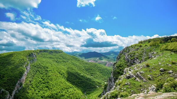 Вид на горы в Шуше, фото из архива - Sputnik Азербайджан