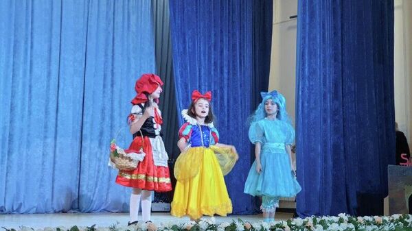 Концерт, посвященный 30-летию Государственной детской филармонии - Sputnik Азербайджан