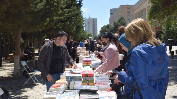 Открытие первого Фестиваля литературы и книги тюркского мира - Sputnik Азербайджан