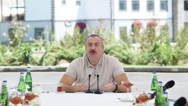 Prezident İlham Əliyev, arxiv şəkli - Sputnik Azərbaycan