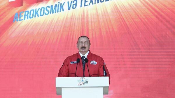Prezident İlham Əliyev “TEKNOFEST Azərbaycan” festivalında - Sputnik Azərbaycan
