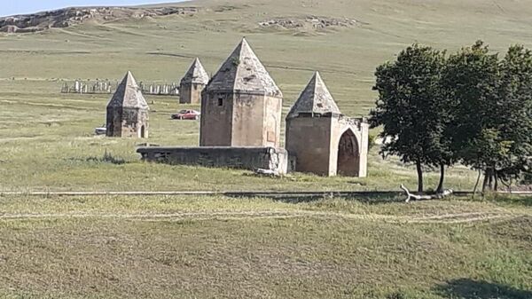 Гробницы Кяляхана - Sputnik Азербайджан