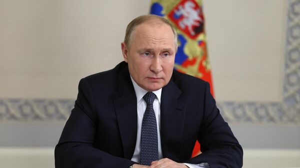 Президент РФ В. Путин обратился с приветствием к участникам Делового форума БРИКС - Sputnik Азербайджан