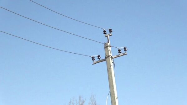 Oğuz rayonunun Muxas kəndində 3 il əvvəl başlanan elektrik çəkilişi yarımçıq saxlanıb - Sputnik Azərbaycan