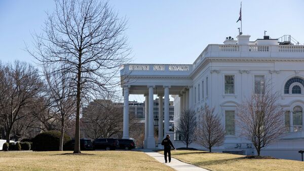 Вид на Белый дом в Вашингтоне, фото из архива - Sputnik Азербайджан