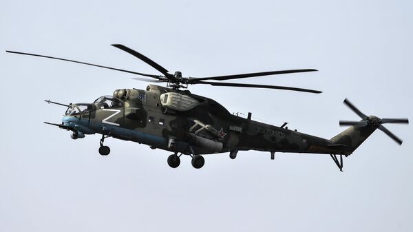 Mi-35 hücum helikopteri - Sputnik Azərbaycan