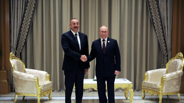 İlham Əliyev və Vladimir Putin, arxiv şəkli - Sputnik Azərbaycan