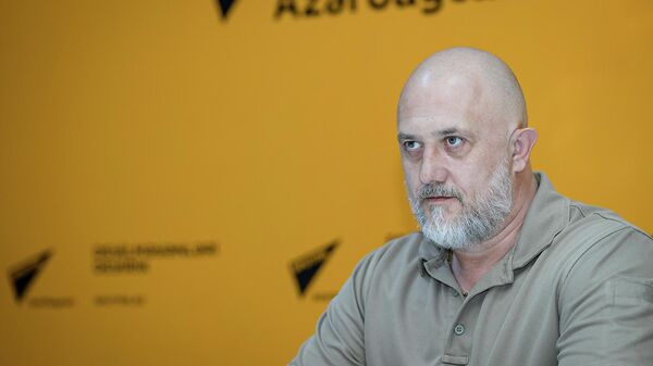 Эксперт по международным конфликтам Евгений Михайлов - Sputnik Азербайджан