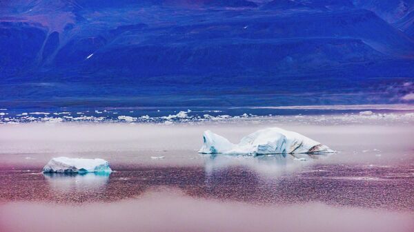 Айсберги у побережья Питуффика, Гренландия  - Sputnik Азербайджан