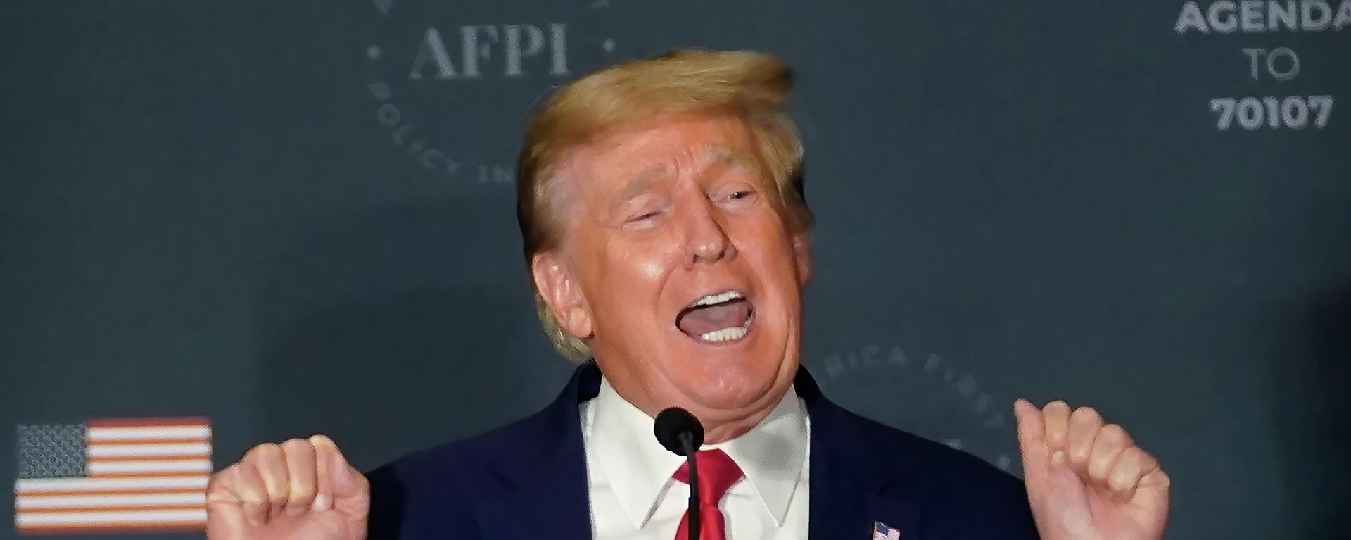 Дональд Трамп, фото из архива - Sputnik Азербайджан, 1920, 19.08.2026
