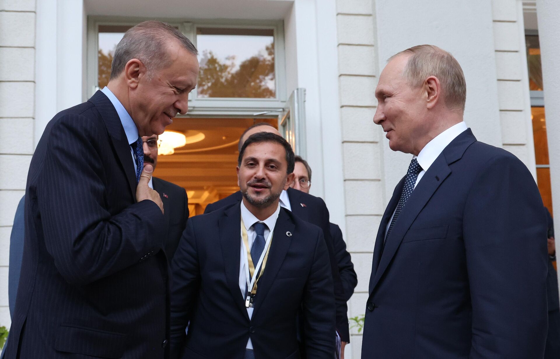 Президент РФ В. Путин провел переговоры с президентом Турции Р. Эрдоганом в Сочи - Sputnik Azərbaycan, 1920, 26.02.2023