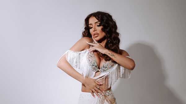 Азербайджанская танцовщица Рена Агамурадова  - Sputnik Азербайджан