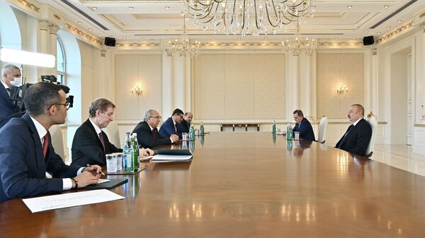 Президент Азербайджана и глава МИД Алжира обсудили сотрудничество в энергосфере - Sputnik Азербайджан