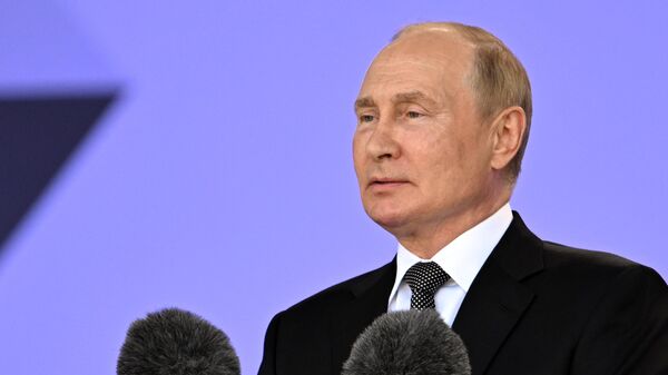 Vladimir Putin, arxiv şəkli - Sputnik Azərbaycan