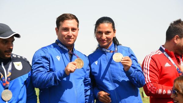 Золотые медалисты по стендовой стрельбе  - Sputnik Азербайджан