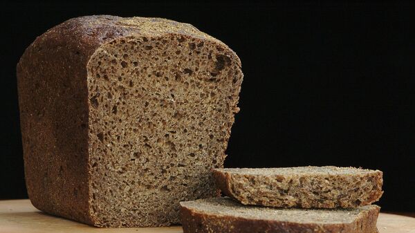 Черный хлеб, фото из архива - Sputnik Азербайджан