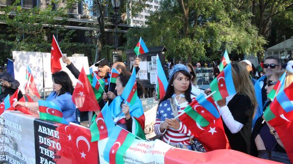 Перед штаб-квартирой ООН выражен протест против армянских провокаций - Sputnik Азербайджан