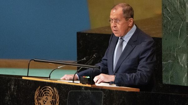 Глава МИД Российской Федерации Сергей Лавров на заседании 77-й сессии Генеральной ассамблеи ООН - Sputnik Azərbaycan