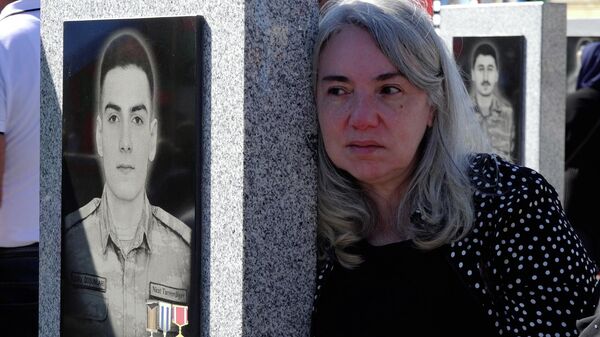 Азербайджан чтит память своих героев - Sputnik Азербайджан