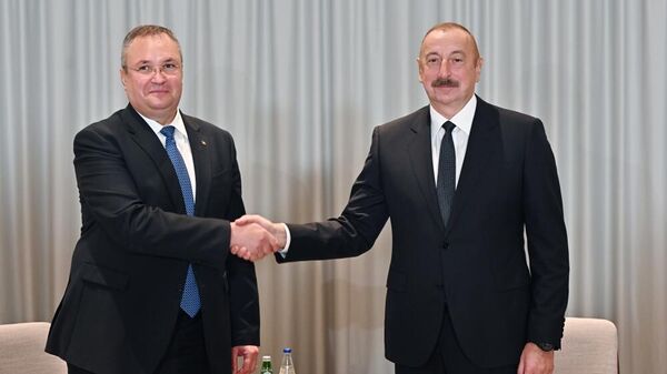 Президент Азербайджана Ильхам Алиев встретился в Софии с премьер-министром Румынии Николае-Ионелом Чукэ, - Sputnik Азербайджан