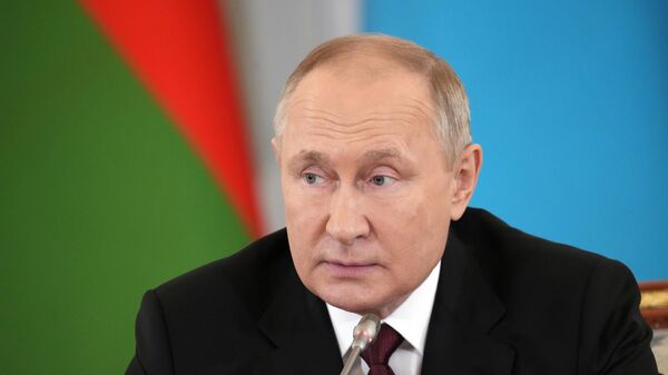 Vladimir Putin, arxiv şəkli  - Sputnik Azərbaycan