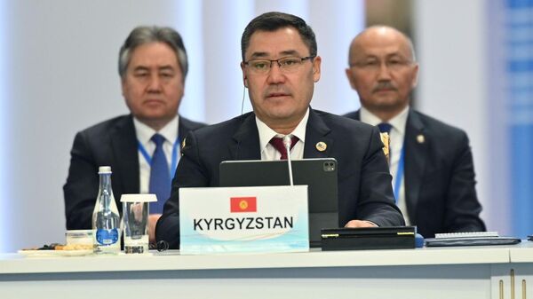 Qırğızıstan Prezidenti Sadır Japarov - Sputnik Azərbaycan