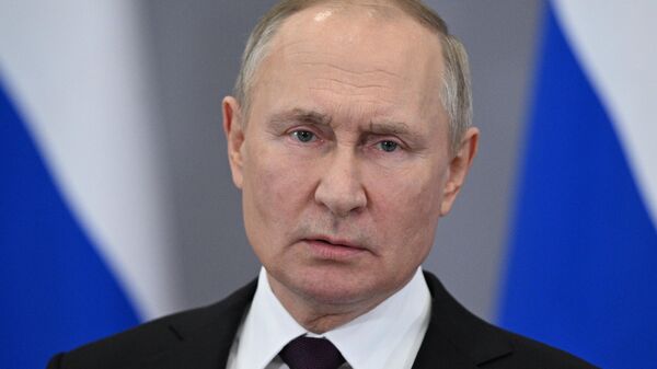Президент РФ В. Путин - Sputnik Азербайджан