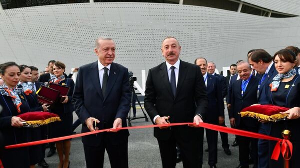 Президент Ильхам Алиев и Президент Реджеп Тайип Эрдоган приняли участие в церемонии открытия Зангиланского международного аэропорта - Sputnik Azərbaycan
