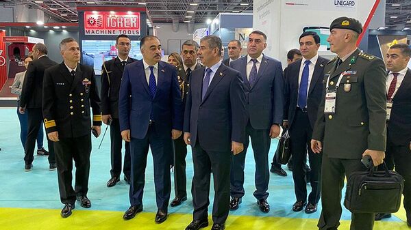 Müdafiə naziri “Saha Expo sərgisinin açılış mərasimində iştirak edib - Sputnik Azərbaycan