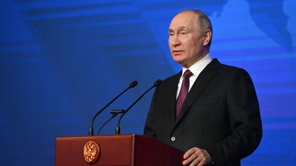 Президент РФ В.Путин принял участие в праздновании Дня народного единства - Sputnik Азербайджан