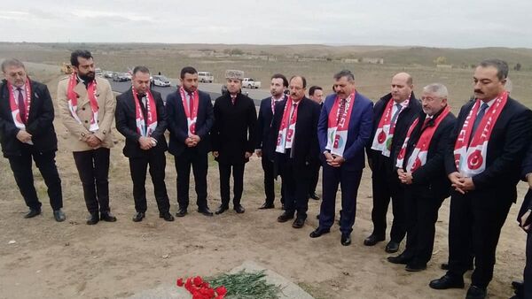 Турецкая делегация совершила визит в Физули - Sputnik Азербайджан