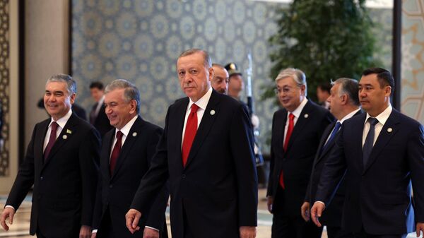 В IX Саммите Организации тюркских государств в Самарканде - Sputnik Азербайджан
